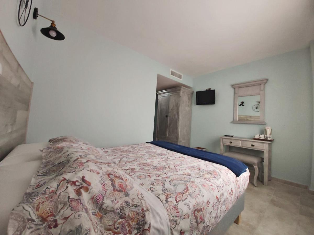 Posada Del Camino Real Torrelaguna Ngoại thất bức ảnh