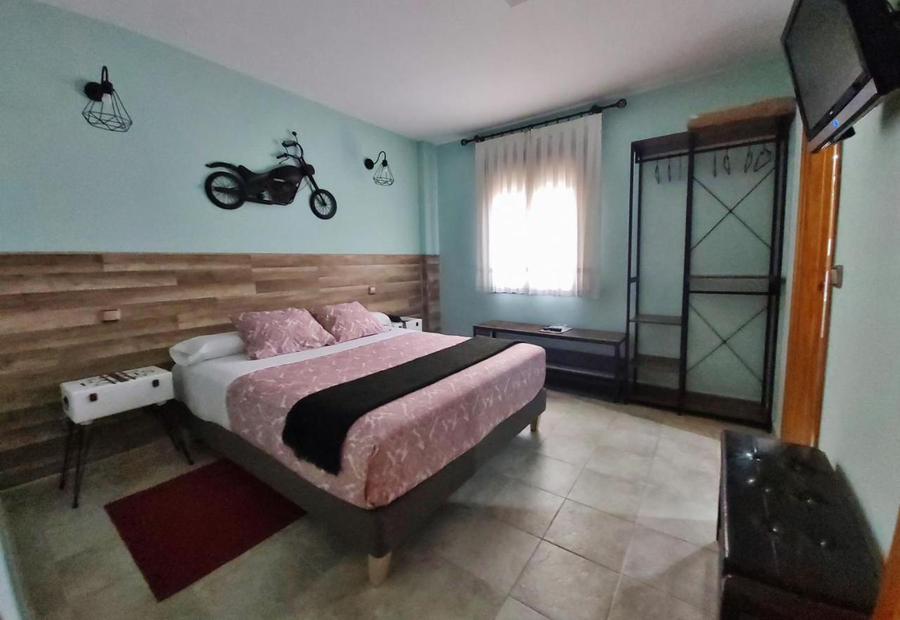 Posada Del Camino Real Torrelaguna Ngoại thất bức ảnh