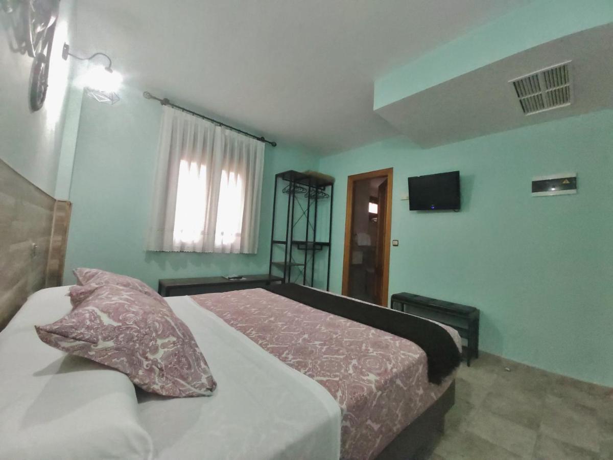 Posada Del Camino Real Torrelaguna Ngoại thất bức ảnh