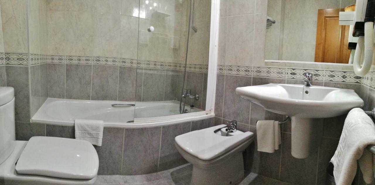 Posada Del Camino Real Torrelaguna Ngoại thất bức ảnh