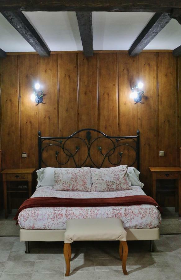 Posada Del Camino Real Torrelaguna Ngoại thất bức ảnh