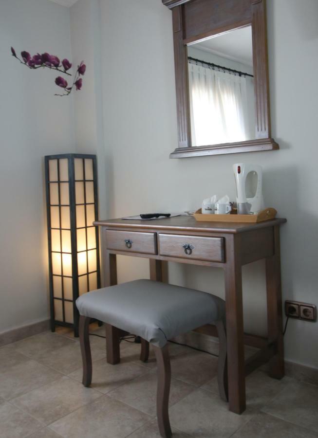 Posada Del Camino Real Torrelaguna Ngoại thất bức ảnh